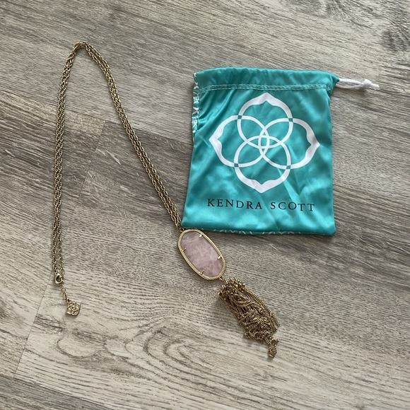 Kendra Scott Necklace - Picture 3 of 3